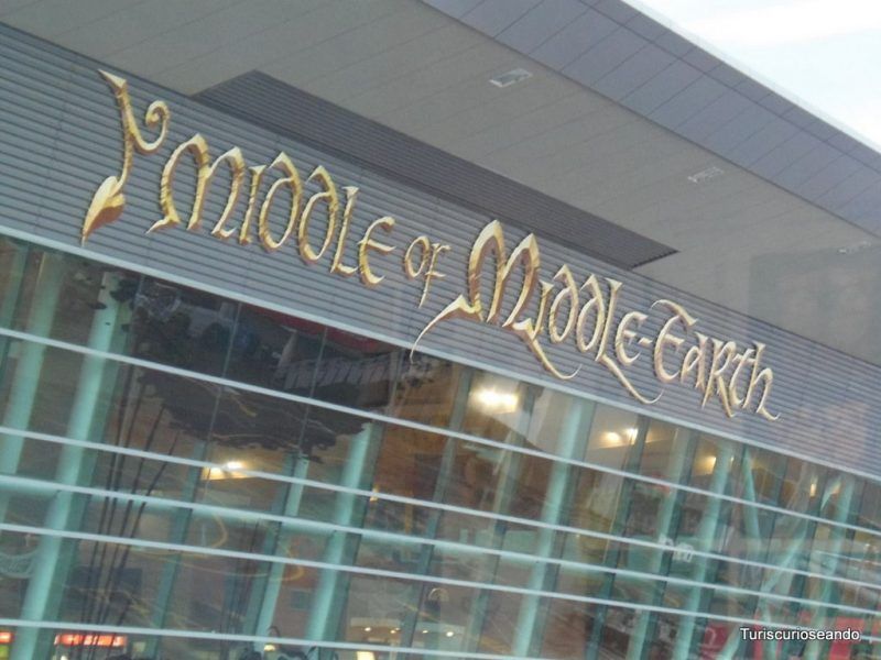 THE HOBBIT INVADE WELLINGTON