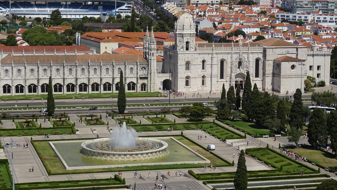 Visita a Belem e imprescindibles - Jardín y Plaza del Imperio