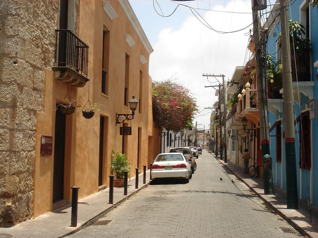 UN RECORRIDO POR SANTO DOMINGO