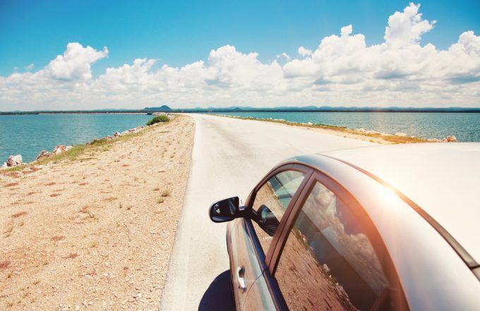 Sugerencias para ahorrar mientras viajas seguro por carretera