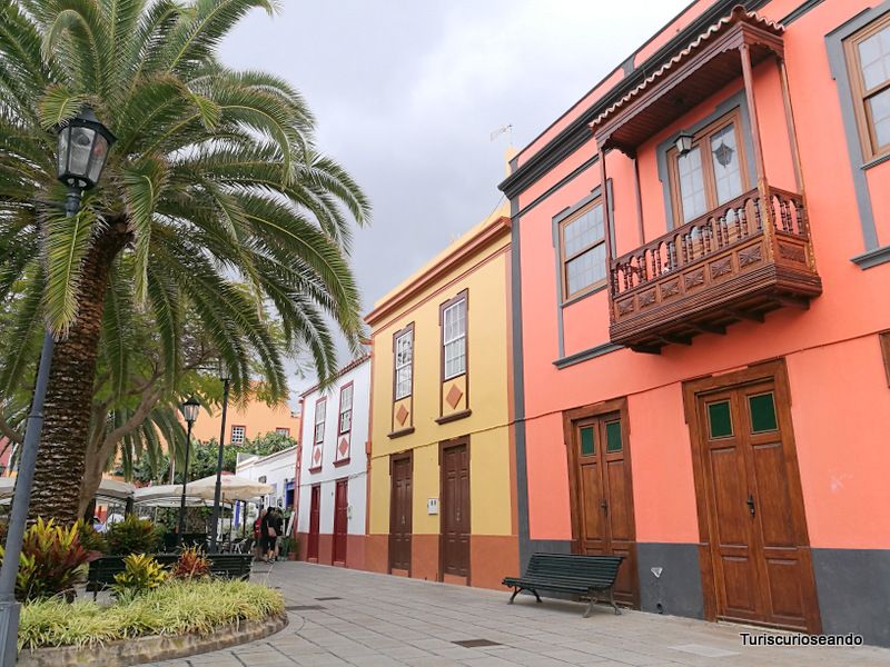 Fachadas de colores en la Villa de San Andrés - La Palma