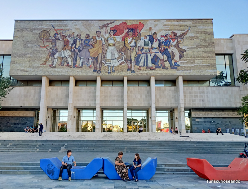 Tirana, capital de Albania