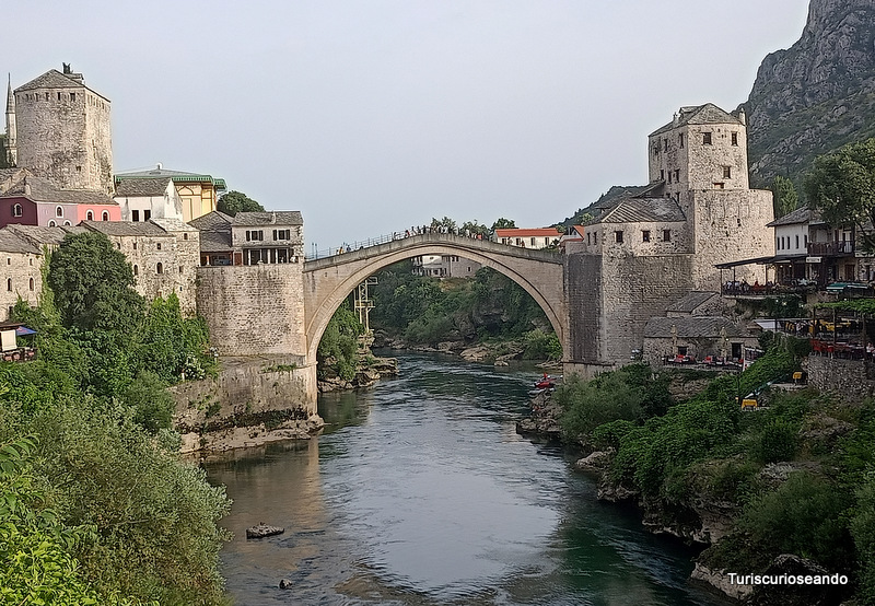 8 días en Bosnia, Croacia, Montenegro y Albania. Puente viejo de Mostar, restaurado tras la guerra