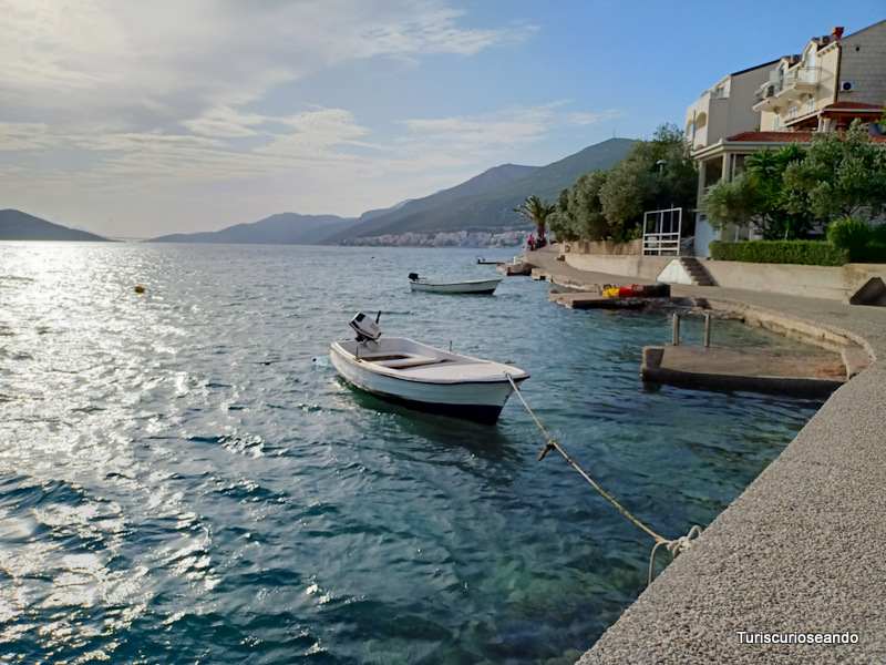 8 días en Bosnia, Croacia, Montenegro y Albania. Paseo marítimo de Neum