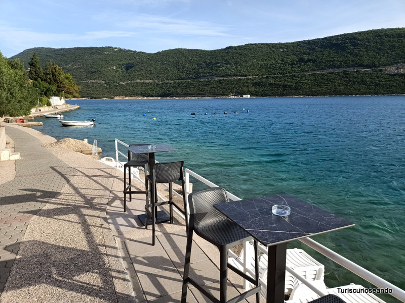 8 días en Bosnia, Croacia, Montenegro y Albania. Neum
